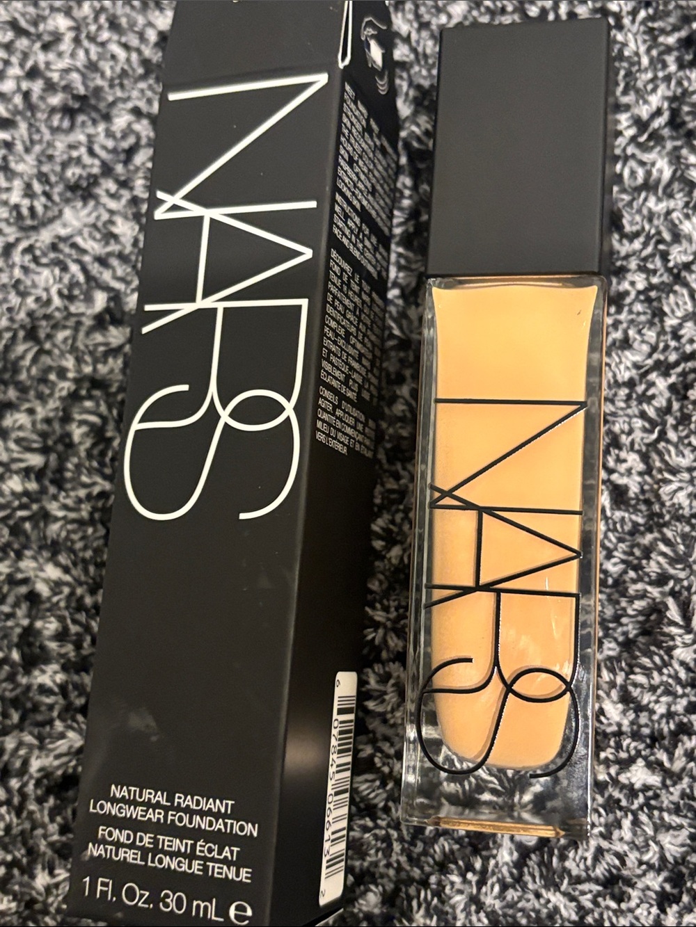 NARS Natural Radiant long wear Medium 3 Stromboli Foundation